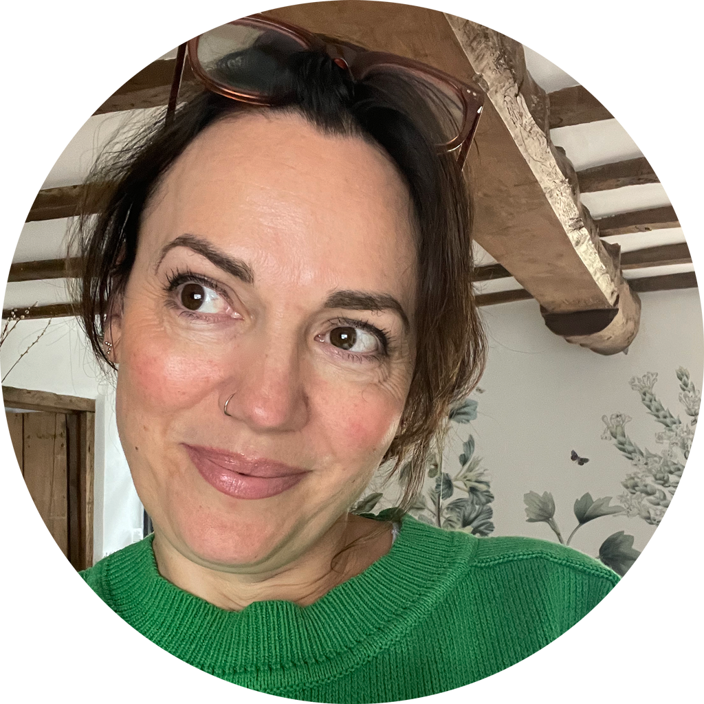 Caro Davies (The Listed Home)