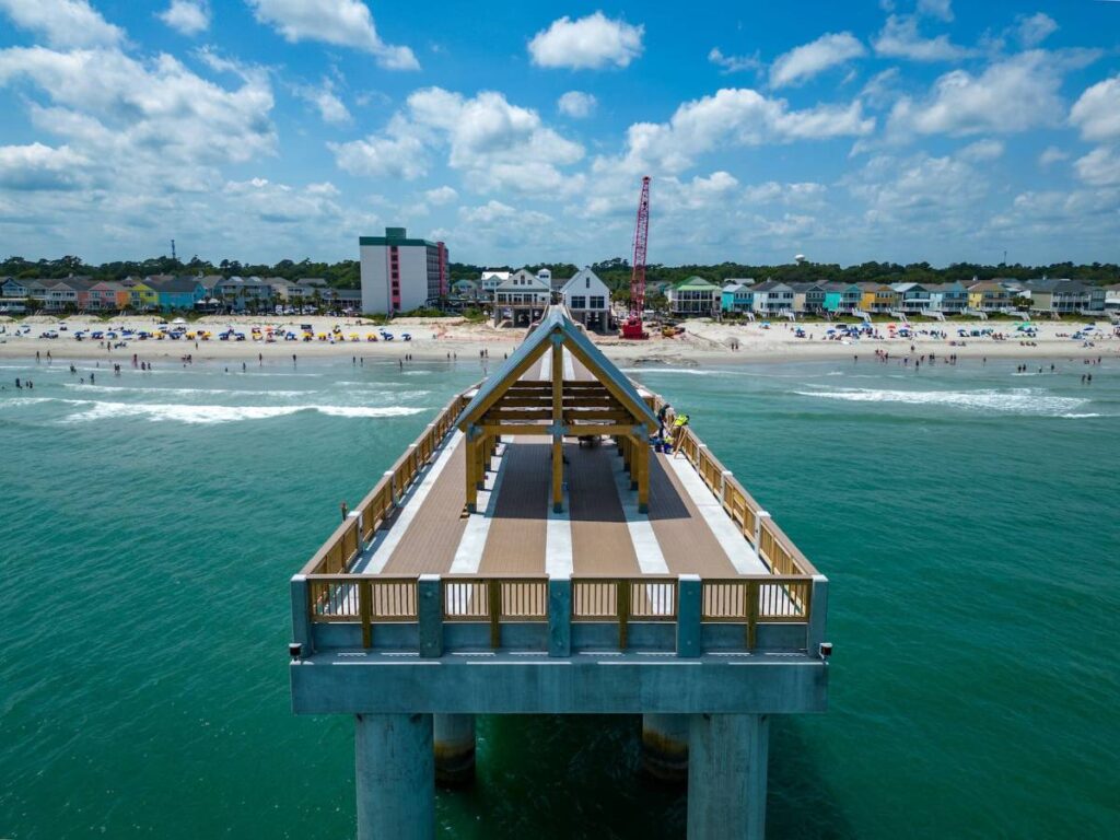 Surfside Beach Fishing Pier and Tourists on the Beach